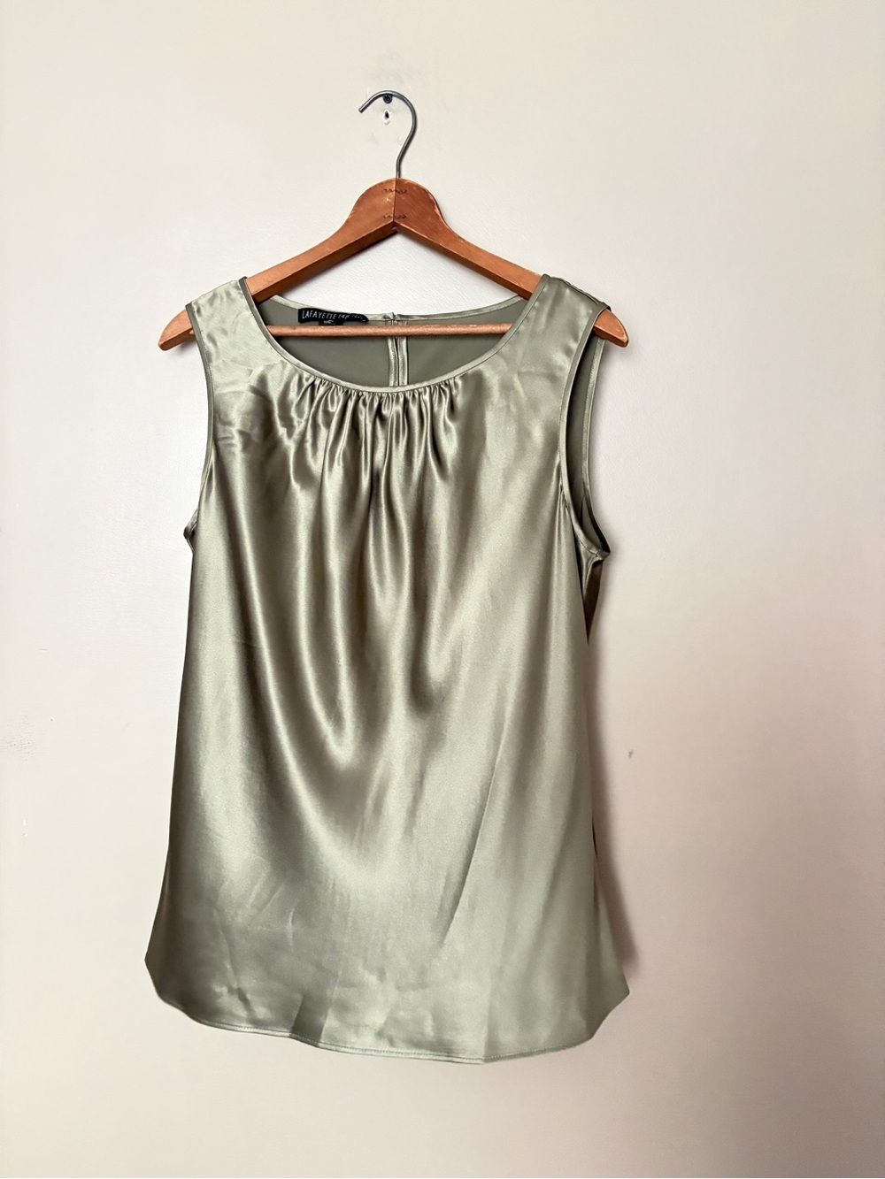 Lafayette 148 designer Silk blouse bronze sleeveless top resort office 10 EUC